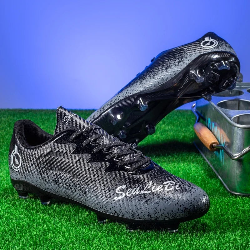 New Football Cleats for Man Professional Lightweight Sock Soccer Boots for Kids Outdoor Non-slip Original Football Boot Sneakers