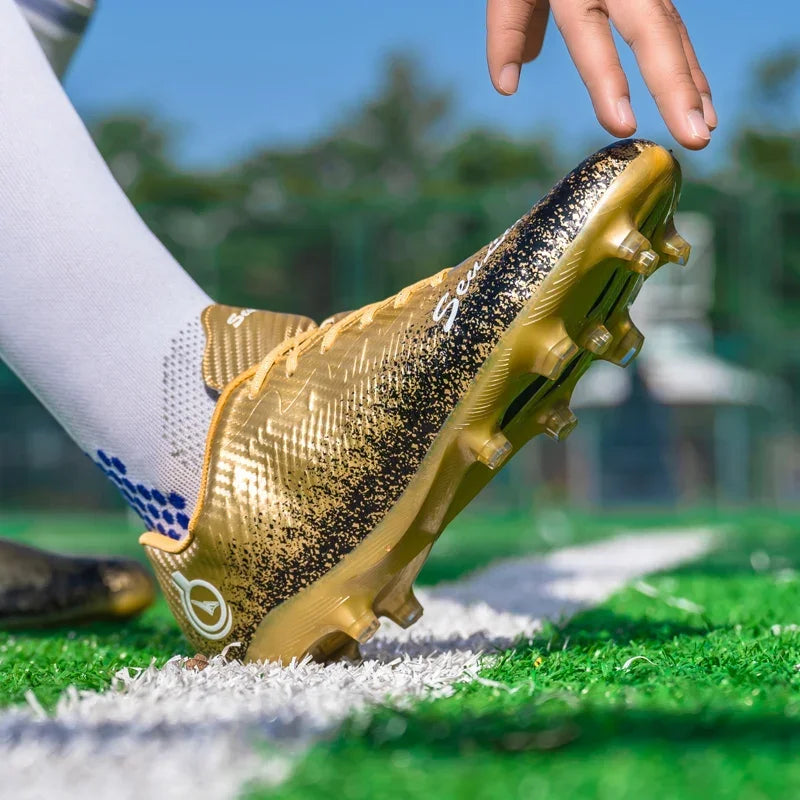 New Football Cleats for Man Professional Lightweight Sock Soccer Boots for Kids Outdoor Non-slip Original Football Boot Sneakers